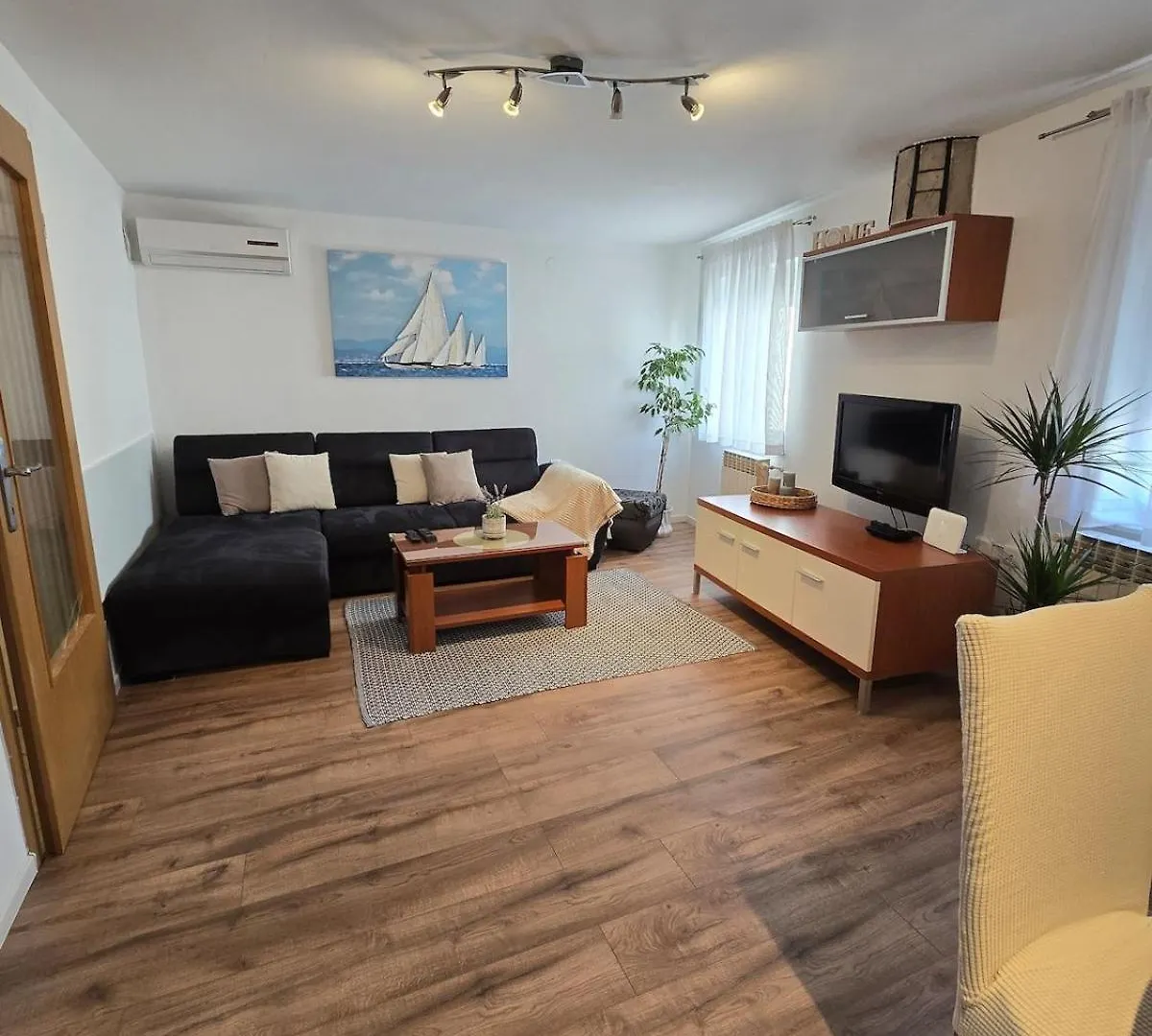 Villa Kuca Za Odmor Lorenco, Selce