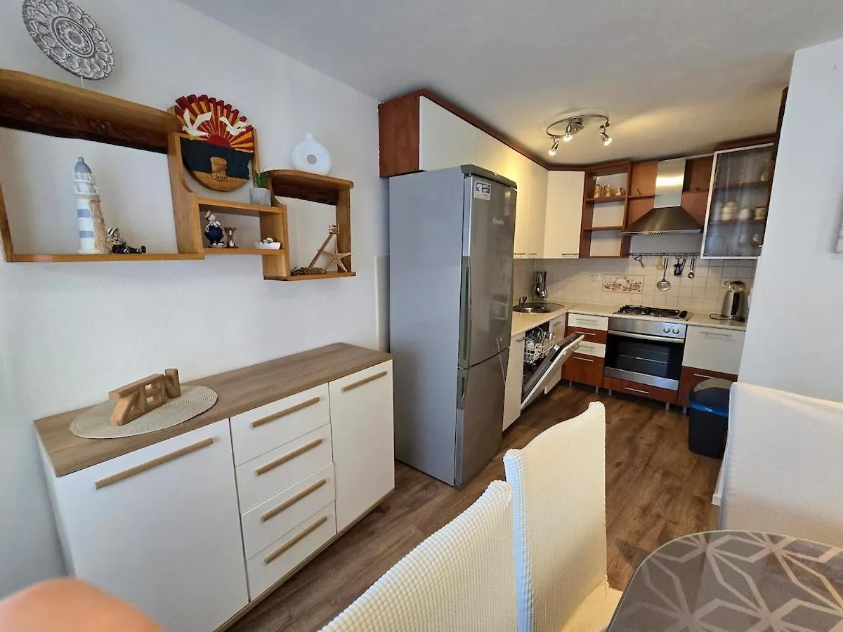 Villa Kuca Za Odmor Lorenco, Selce