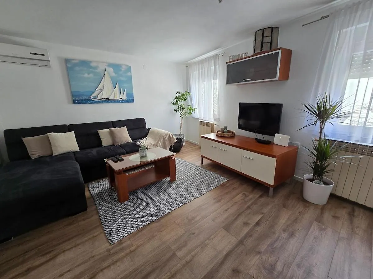 Kuca Za Odmor Lorenco, Selce Villa